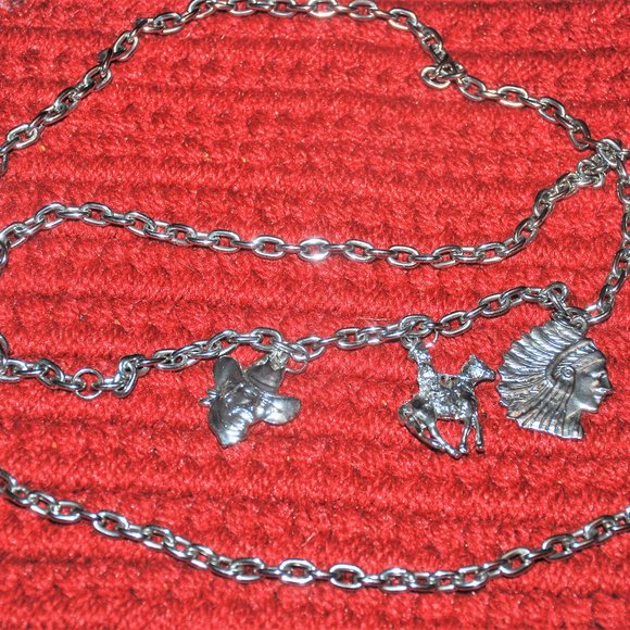 Western Equestrian Chain Belt - Picture 2 of 2